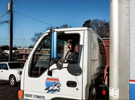 Highway Men Moving