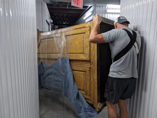 Reign Moving Solutions LLC