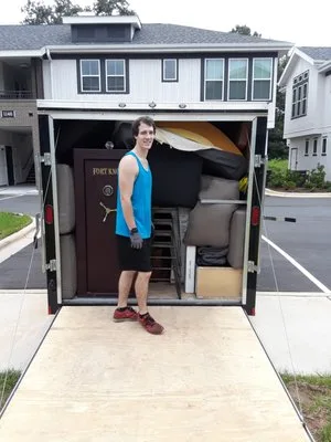 Hernandez Relocation LLC photo 1